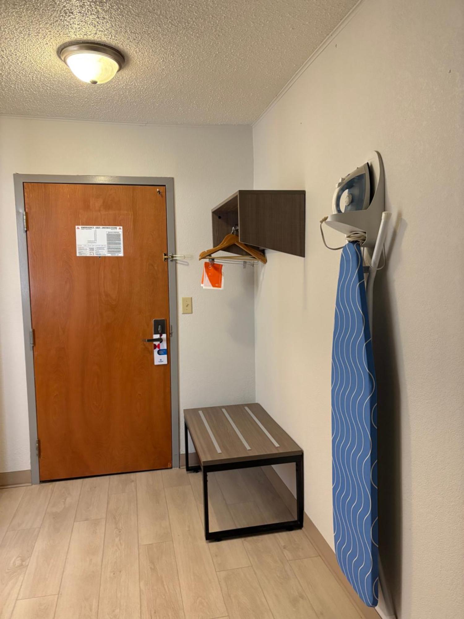 Clarion Inn & Suites And Convention Center Kearney Værelse billede