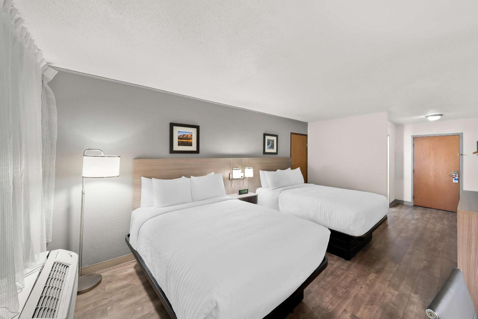 Clarion Inn & Suites And Convention Center Kearney Eksteriør billede